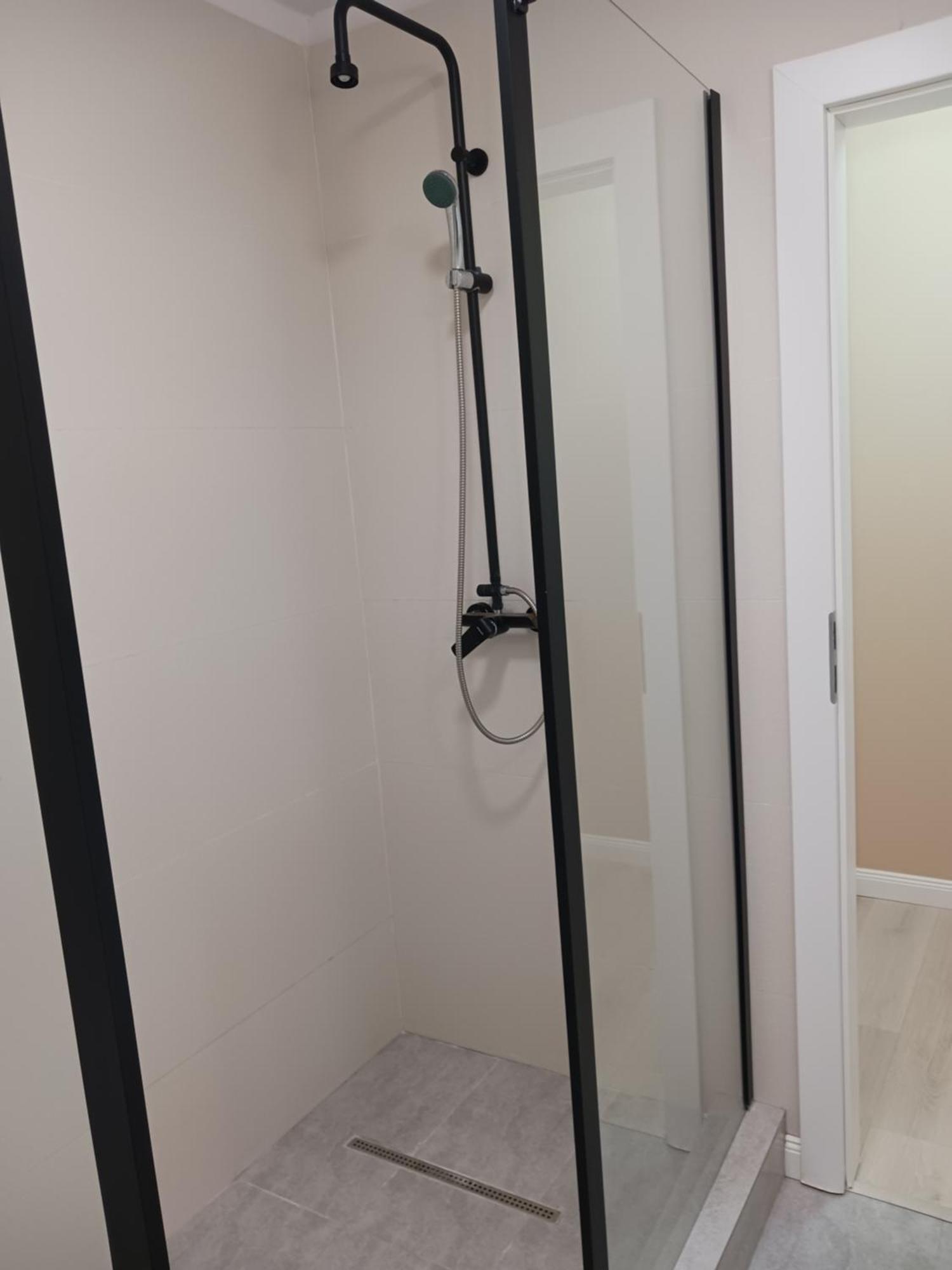 Apartament Myky Mouse Nu Primesc Santieristi Si Petrecareti